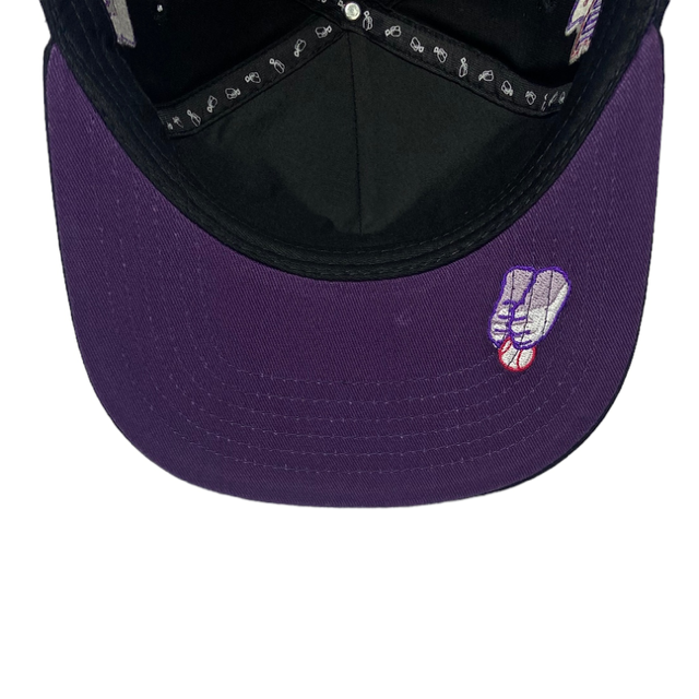 Gorra Prayers Bell SnapBack