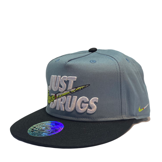 Gorra Antifashion Just Drugs Sky SnapBack